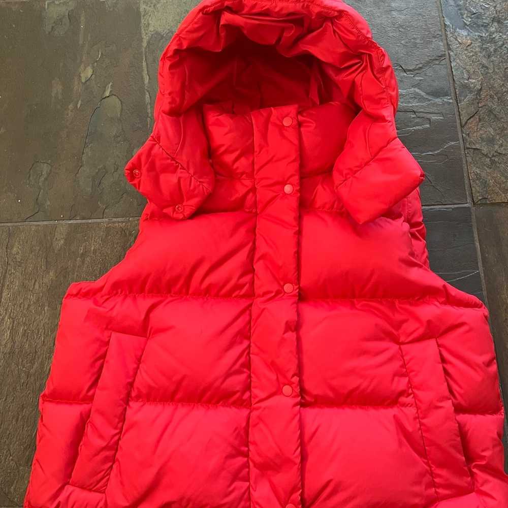 Lululemon Athletica Wunder puff cropped vest grenadine red 12 - Picture 2 of 8